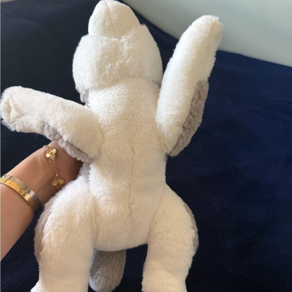 FAO Schwarz Gray and White Husky Plush Dog Toy like new - Picture 5 of 6